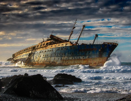 ss_america_beached_off_the_canary_islands